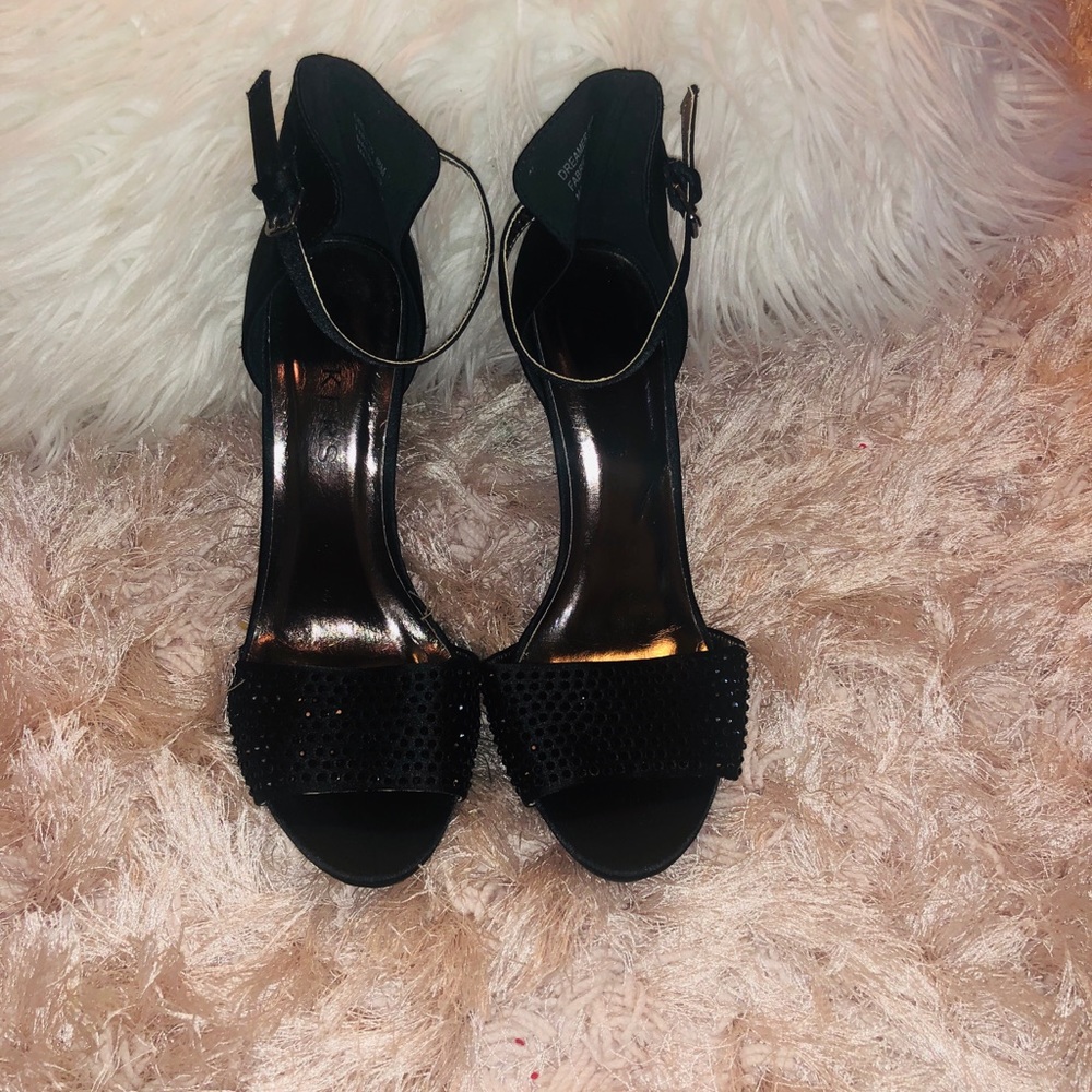 BAKERS ladies open toe DREAMER heels Size 8M
